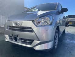ダイハツ ミライース 春日部バイパス店  シルバー CVT 排気量660cc 2WD