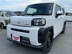 ダイハツ タフト 春日部バイパス店  白 CVT 排気量660cc 2WD
