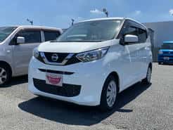 ニッサン デイズ 三郷インター店 未使用車 白 CVT 排気量660cc 2WD