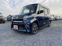 ダイハツ タントカスタム 春日部バイパス店 未使用車 青 CVT 排気量660cc 2WD