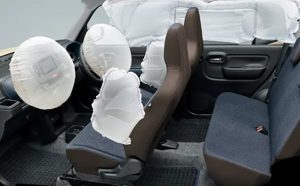 アルトさん　専用ページ 2021年スズキ新型アルトの燃費と内装外装の魅力を紹介｜新車・未