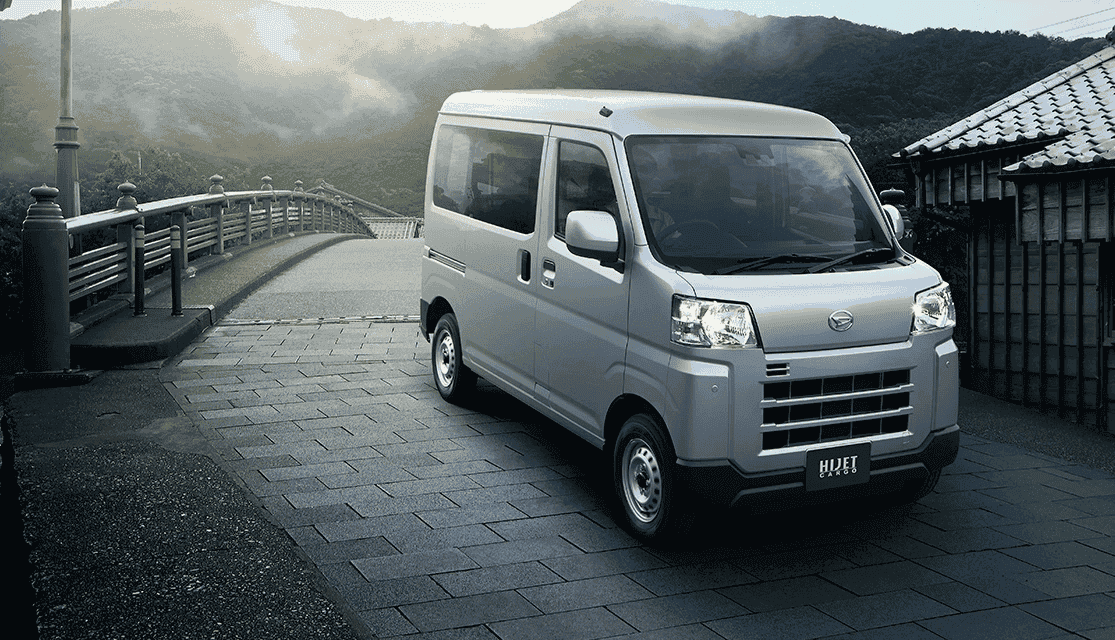 ハイゼットカーゴの燃費や内装とクルマ選びの注意点の紹介 新車 未使用車の知って得するクルマの知識