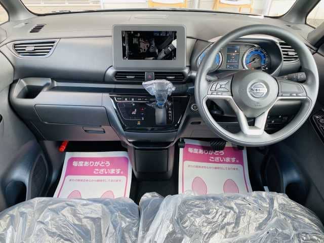 女性に人気のかっこいい軽自動車 内装や外装と注意する点 新車 未使用車の知って得するクルマの知識 女性に人気のかっこいい軽自動車 内装や外装と注意する点 新車 未使用車の知って得するクルマの知識
