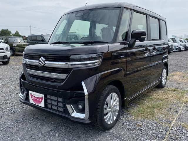 スペーシアカスタムの正面画像