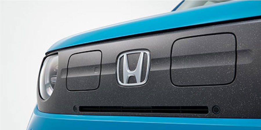 再生素材(サステナブルマテリアル)を使用したN-ONE e:のフロントバンパー