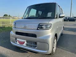 ダイハツ タント 越谷バイパス店  シルバー CVT 排気量660cc 2WD
