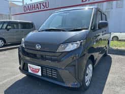 ダイハツ ムーヴ 三郷インター店  黒 CVT 排気量660cc 2WD